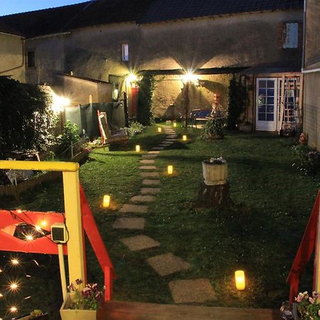 La Roulotte De Lola - Chambre D'Hotes La Celle  Kültér fotó